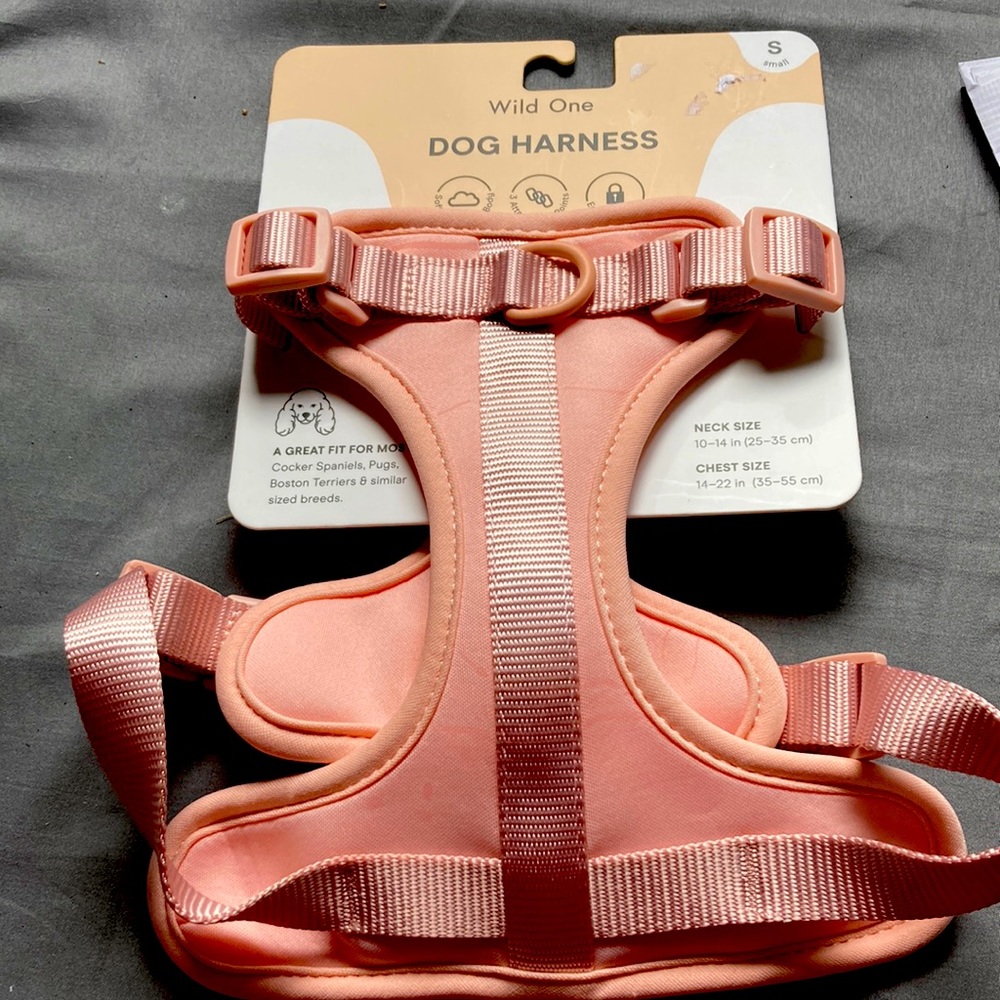 Wild One Dog Harness Size Small Color Pink